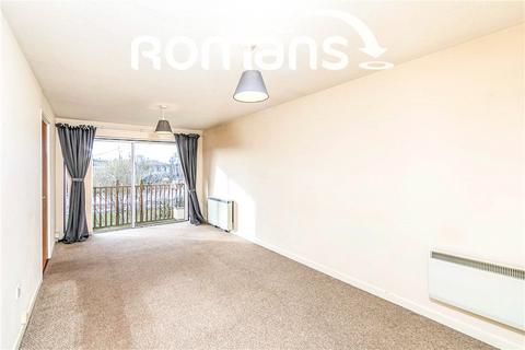 2 bedroom apartment for sale, Claydon Court, Caversham, Reading