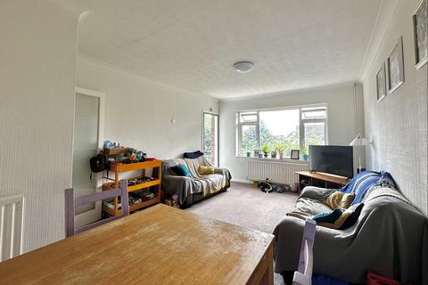 2 bedroom flat for sale, Stratford Road, Watford, WD17