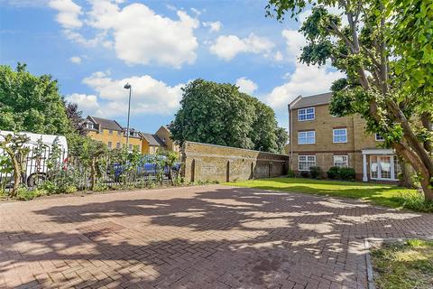 1 bedroom ground floor flat for sale, Chater Court, Deal, Kent