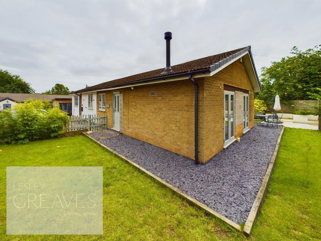Lambley Road, Lowdham, Nottingham 4 bed detached bungalow for sale £