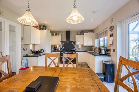 4 bedroom link detached house for sale, Sam Smith Way, Norwich NR13