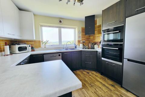 32 Burnards Field Road, Colyton, EX24 6PF