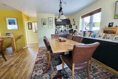 32 Burnards Field Road, Colyton, EX24 6PF