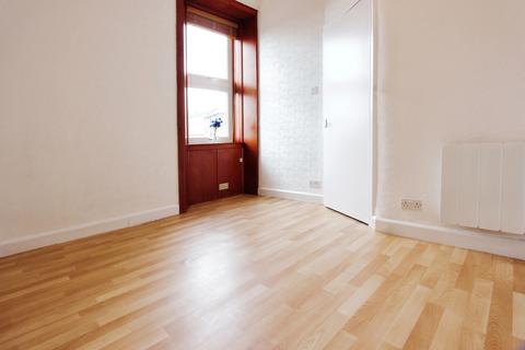 2 bedroom flat to rent, Halmyre Street, Edinburgh EH6
