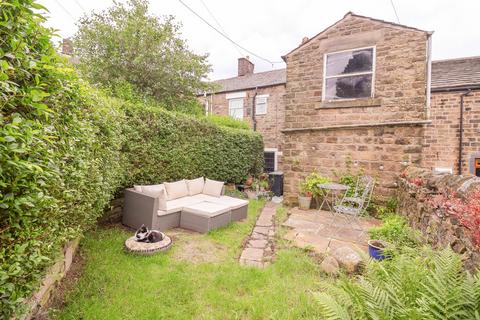 2 bedroom end of terrace house for sale, Hadfield Road, Glossop SK13