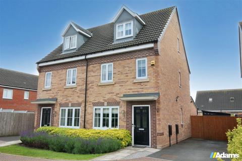3 bedroom semi-detached house for sale, St Peters Walk, WIdnes, Cheshire
