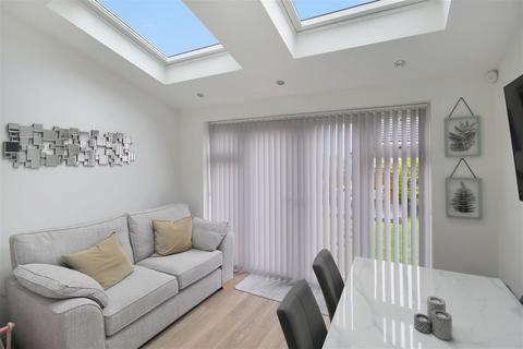 3 bedroom semi-detached house for sale, St Peters Walk, WIdnes, Cheshire