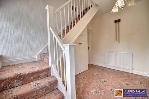 3 bedroom detached house for sale, David Gardens, Roker