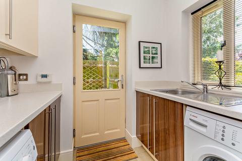 1 Broadway Close, Chalgrove, Oxford, OX44 7AY