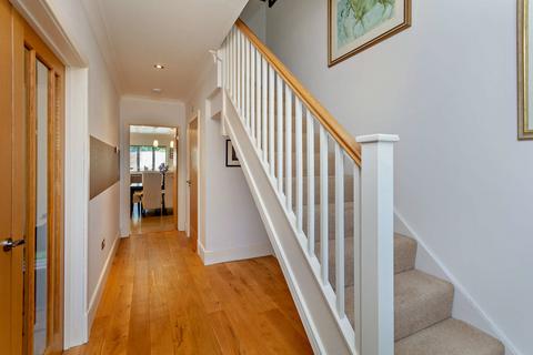 1 Broadway Close, Chalgrove, Oxford, OX44 7AY