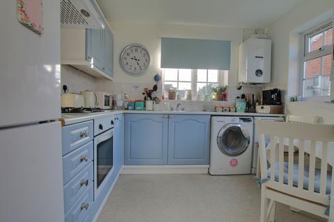 2 bedroom semi-detached bungalow for sale, Waterfields, Chatteris
