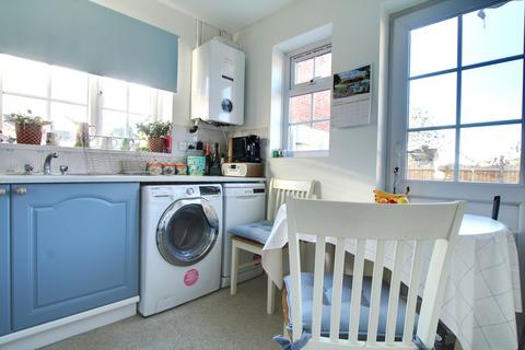 2 bedroom semi-detached bungalow for sale, Waterfields, Chatteris