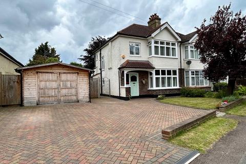 4 Windborough Road, Carshalton, SM5 4QJ