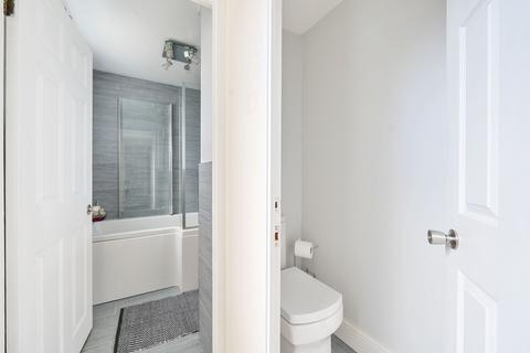 19 Peterborough Road, Carshalton, SM5 1EE