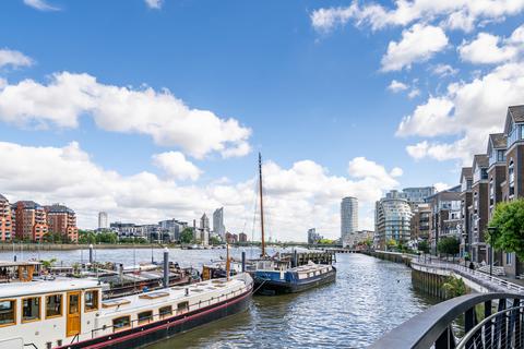 3 bedroom apartment for sale, Clove Hitch Quay, Plantation Wharf , Battersea