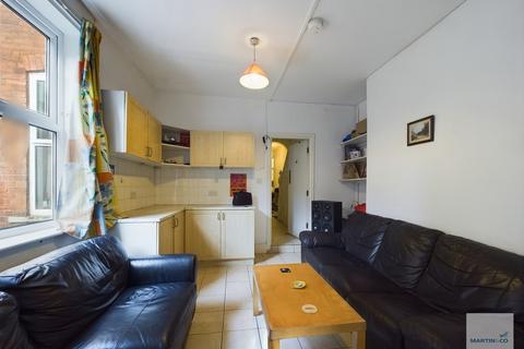 1 bedroom semi-detached house to rent, Berridge Road, Forest Fieds