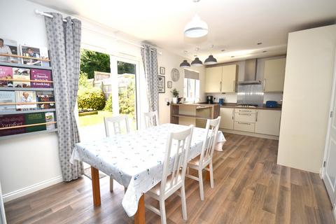 4 bedroom detached house for sale, Oak Tree Rise, Malpas