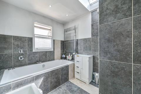 2 bedroom end of terrace house for sale, Moresby Walk, Diamond Conservation Area, London, SW8