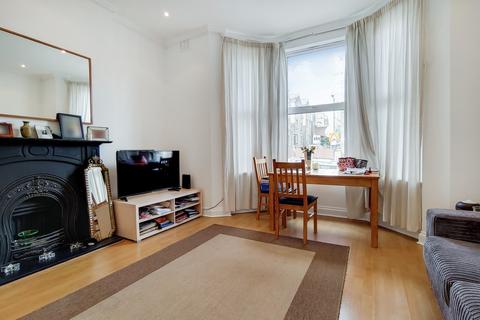 2 bedroom apartment for sale, Keslake Road, Queens Park NW6