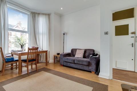 2 bedroom apartment for sale, Keslake Road, Queens Park NW6
