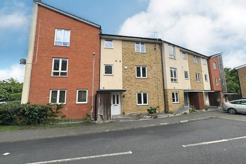 4 bedroom townhouse for sale, The Roperies, High Wycombe