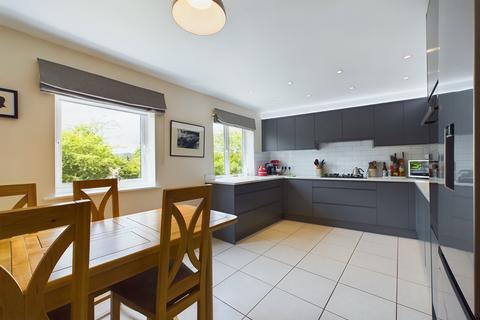 4 bedroom townhouse for sale, The Roperies, High Wycombe