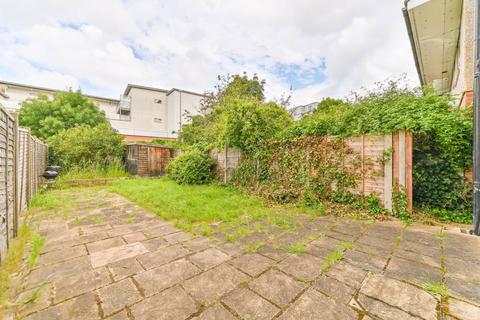 3 bedroom terraced house for sale, Granville Gardens, Norbury, London, SW16