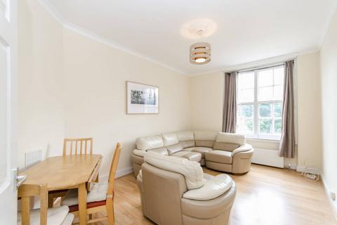 2 bedroom flat to rent, Grove End Road, St John's Wood, London, NW8