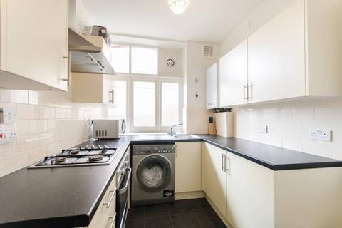 2 bedroom flat to rent, Grove End Road, St John's Wood, London, NW8