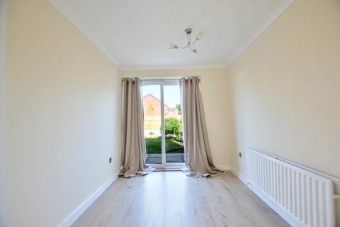 3 bedroom link detached house for sale, Worcester WR2