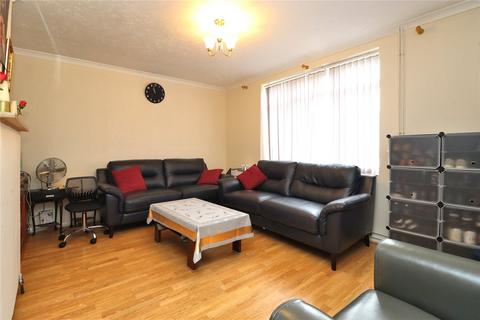 3 bedroom end of terrace house for sale, Henslow Way, Surrey GU21