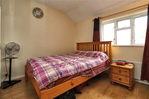 3 bedroom end of terrace house for sale, Henslow Way, Surrey GU21