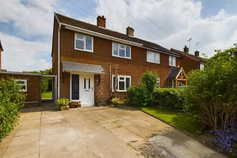 63 Bentley Road, Uttoxeter, ST14 7EN