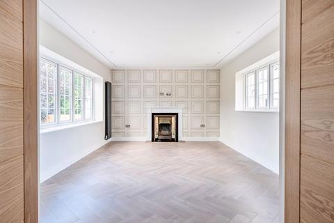 9 Cedar Walk, Kenley, CR8 5JL