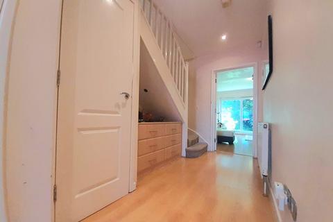 3 bedroom semi-detached house for sale, Cranmer Road, Edgware