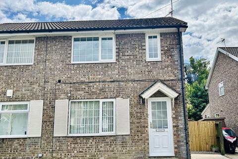 1 bedroom flat to rent, Millfield Drive, Cowbridge