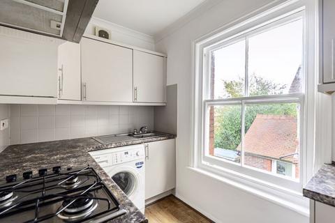 Studio to rent, 2 Croft Road, Godalming GU7