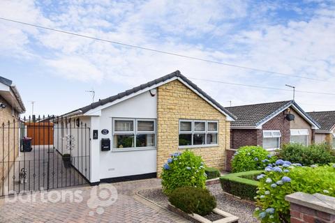 3 bedroom detached bungalow for sale, Coltishall Avenue, BRAMLEY