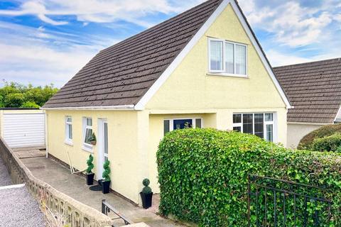 3 bedroom detached bungalow for sale, 61 Bryn Llidiard, Litchard, Bridgend, CF31 1QD