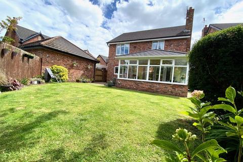 4 bedroom detached house for sale, Seagrave Close, Northwich