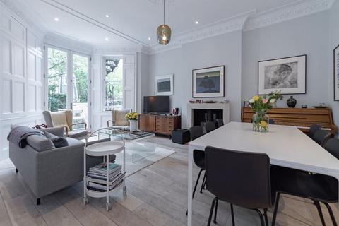 3 bedroom apartment for sale, Sutherland Avenue, London