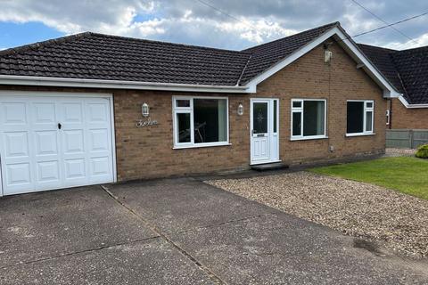 3 bedroom detached bungalow to rent, Low Toynton Road, Horncastle