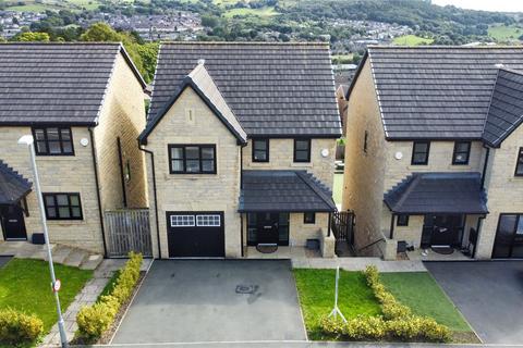 4 bedroom detached house for sale, Oaklands Drive, Rawtenstall, Rossendale, BB4