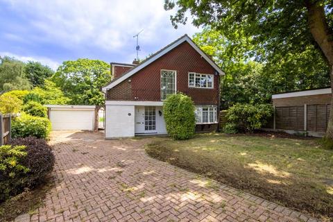 4 bedroom detached house for sale, Shenfield Place, Brentwood CM15