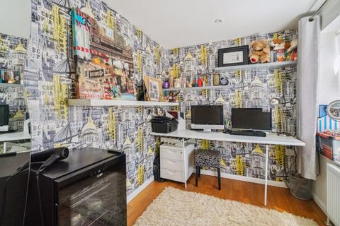 12 Palliser Road, Chalfont St Giles, HP8 4DN