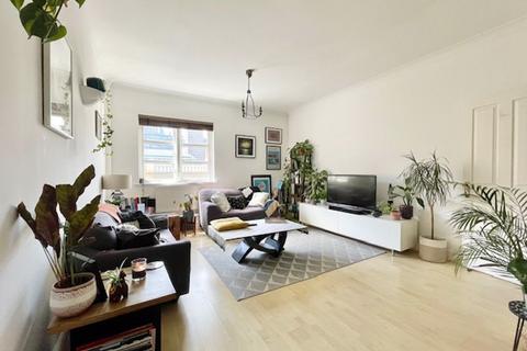 1 bedroom apartment to rent, Plumbers Row, E1