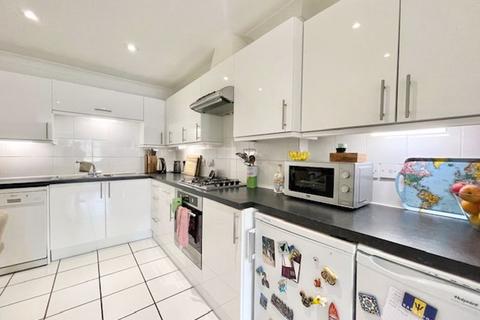 1 bedroom apartment to rent, Plumbers Row, E1