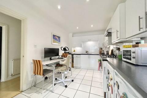 1 bedroom apartment to rent, Plumbers Row, E1