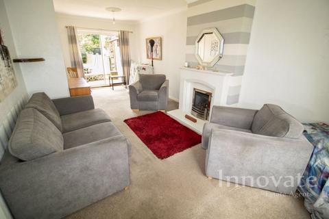 2 bedroom end of terrace house for sale, Chester Rise, Oldbury B68