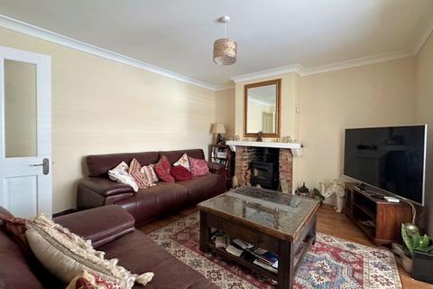3 bedroom terraced house for sale, Crofton Road, Southsea PO4
